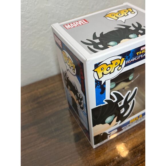 Funko POP! Marvel Thor Ragnarok HELA #243 Vinyl Figure Figurine Collectible Toy - Picture 4 of 5